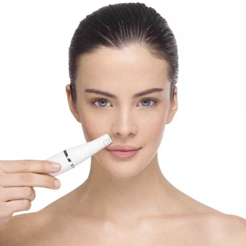 Electric Facial Cleanser/Hair Remover Braun...