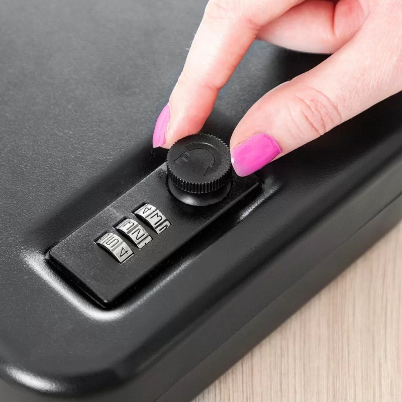 Portable Safe Box with Security Cable Prisaven...