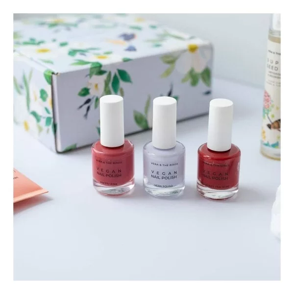 Nail polish Vegan Nail Polish Vera & The Birds Red Roses for Babe (14 ml)