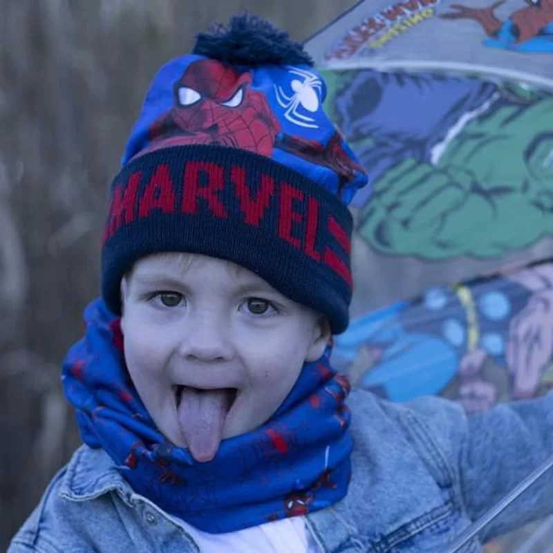 Hat, Gloves and Neck Warmer Spiderman 3 Pieces...