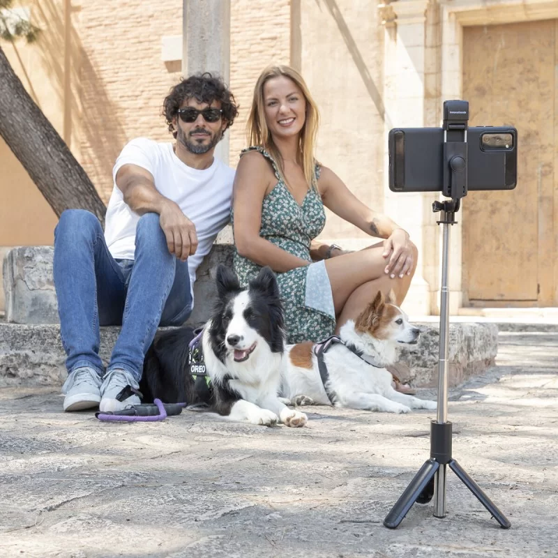 Extendable Tripod for Mobile Phone with LED and...