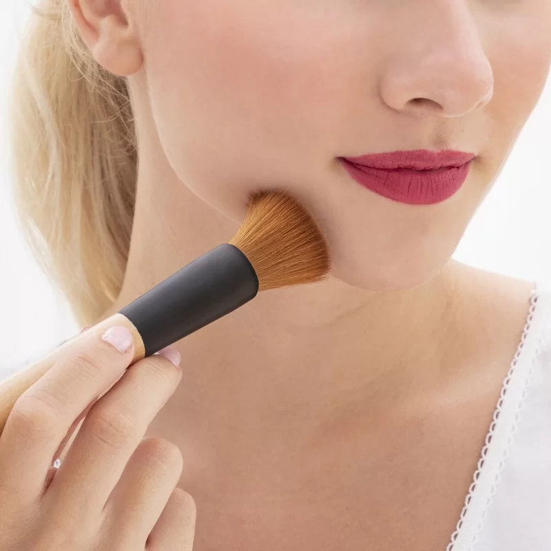 Set of Wooden Make-up Brushes with Carry Case...