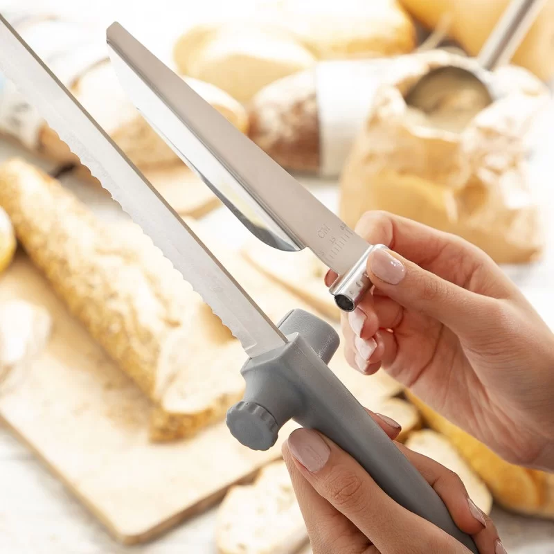 Bread Knife with Adjustable Cutting Guide...