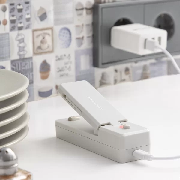 Rechargeable Magnetic Bag Sealer with Cutter Rebasyl InnovaGoods