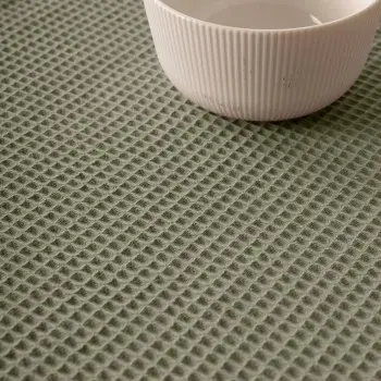 Table Runner Muaré Waffle Green 45 x 140 cm 2