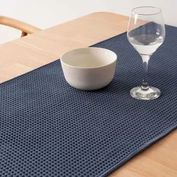 Table Runner Muaré Waffle Grey 45 x 140 cm