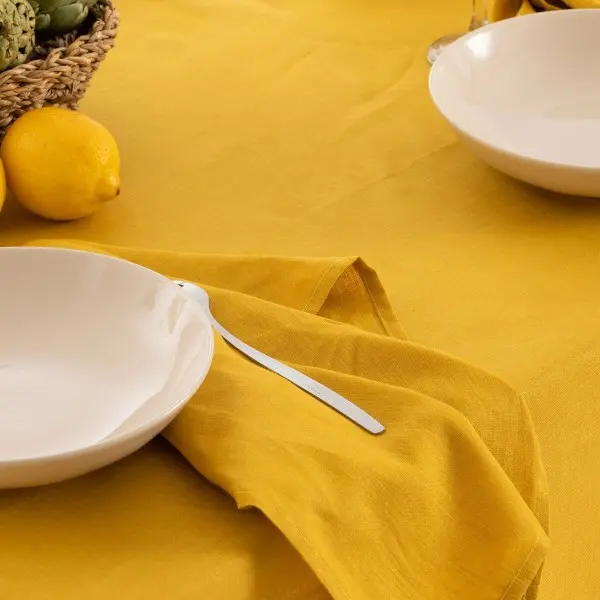 Tablecloth Muaré 200 x 150 cm Mustard