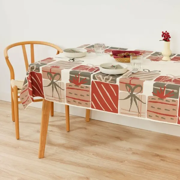 Stain-proof resined tablecloth Muaré Christmas Present 300 x 140 cm