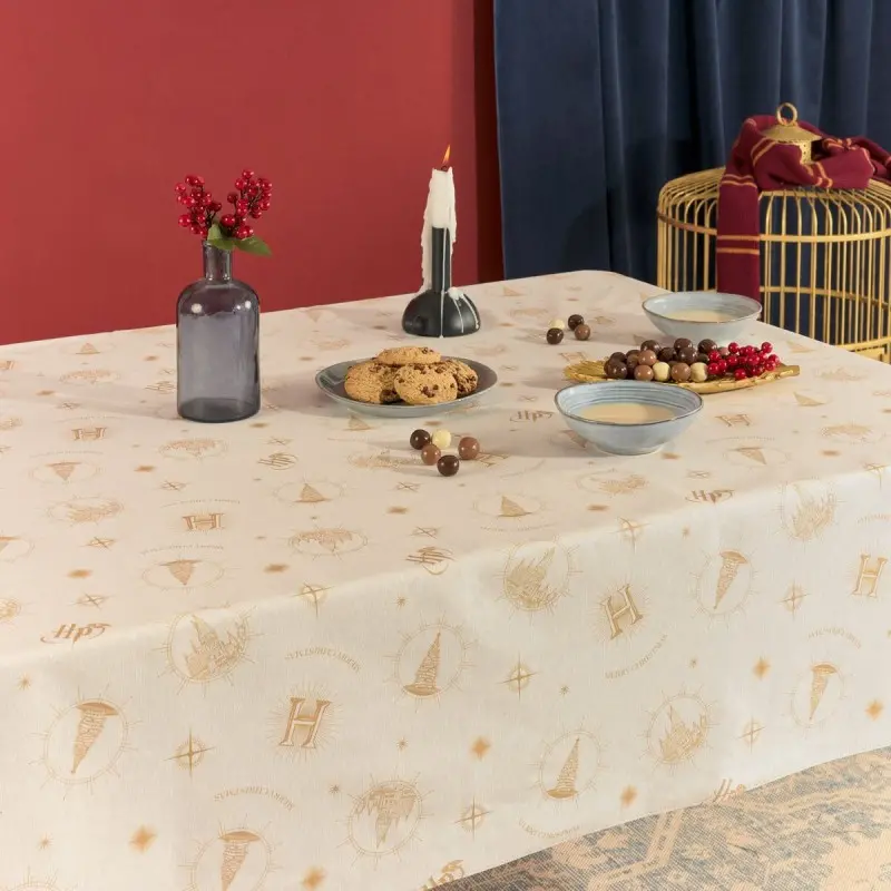 Stain-proof resined tablecloth Harry Potter...