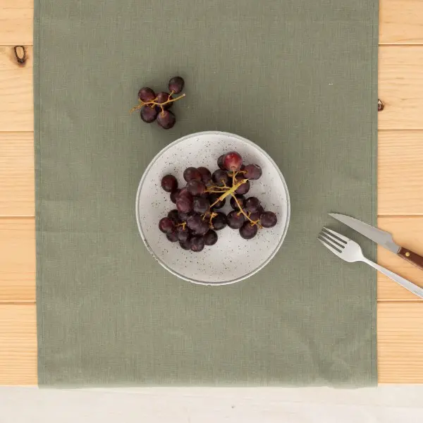 Table Runner Muaré Military green 45 x 140 cm