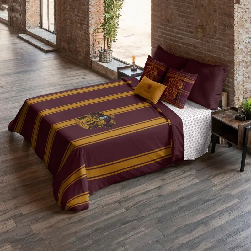 Nordic cover Harry Potter Gryffindor 240 x 220...